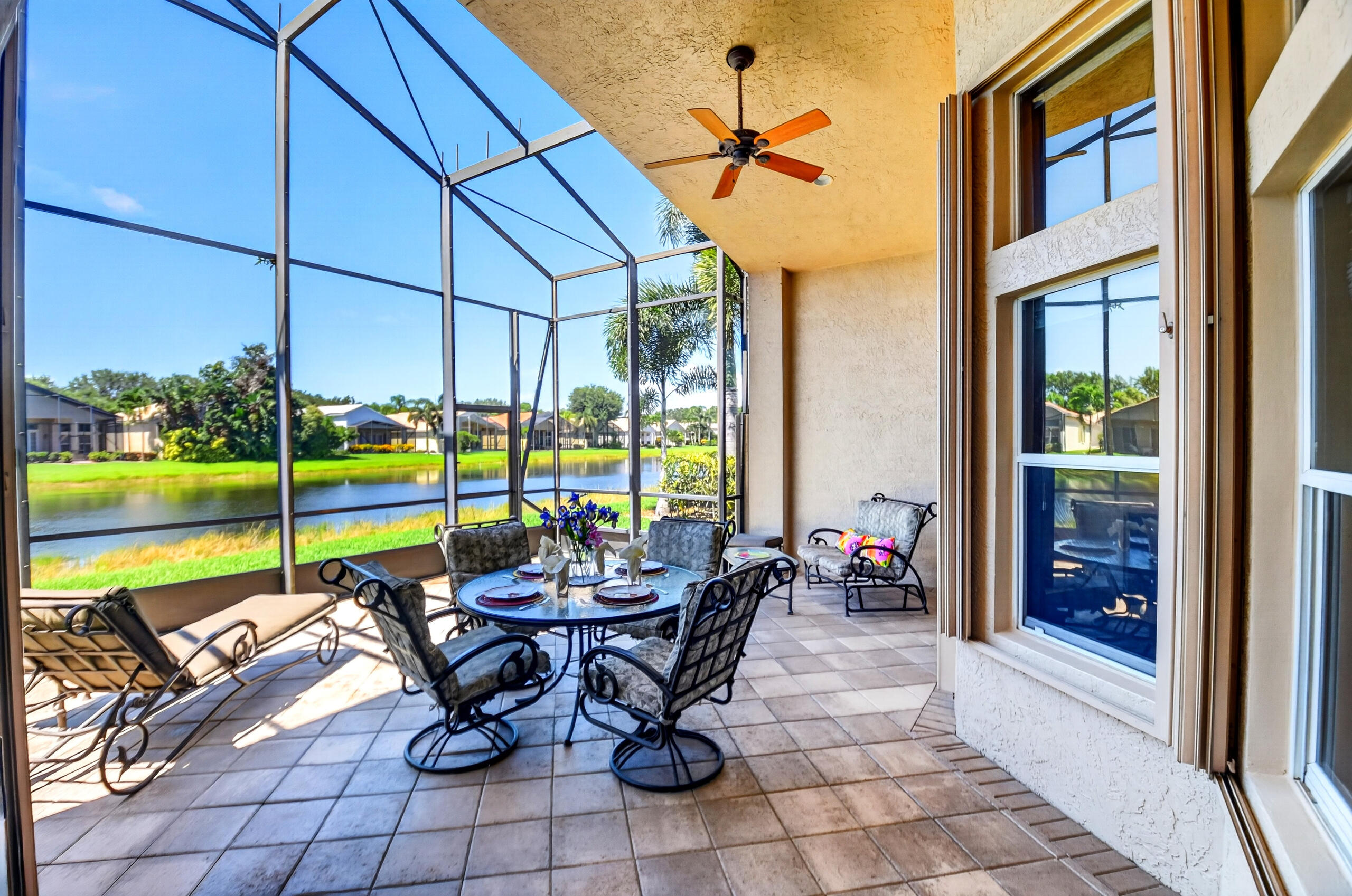 VALENCIA PALMS 6 - Residential
