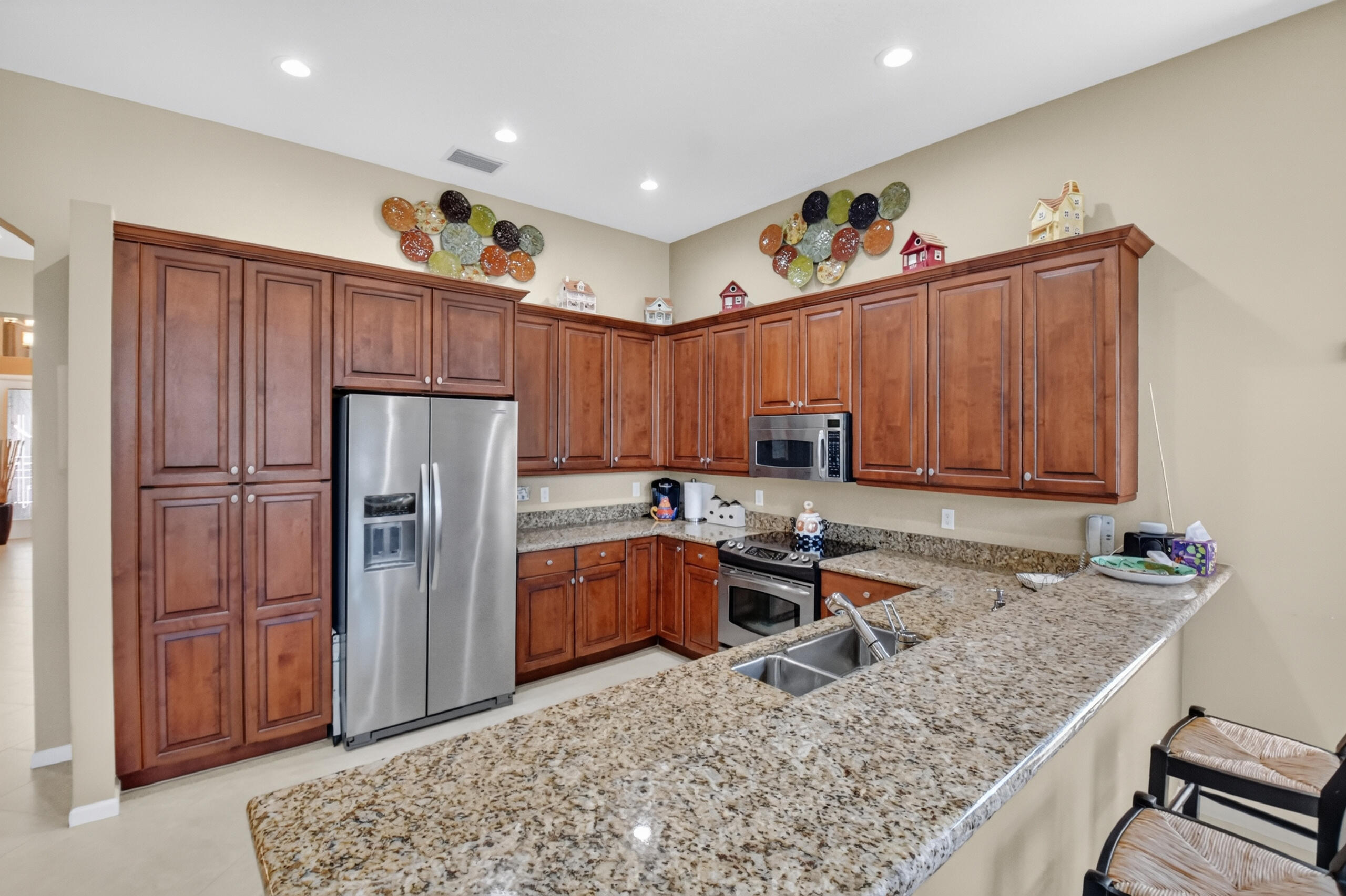 VALENCIA PALMS 6 - Residential