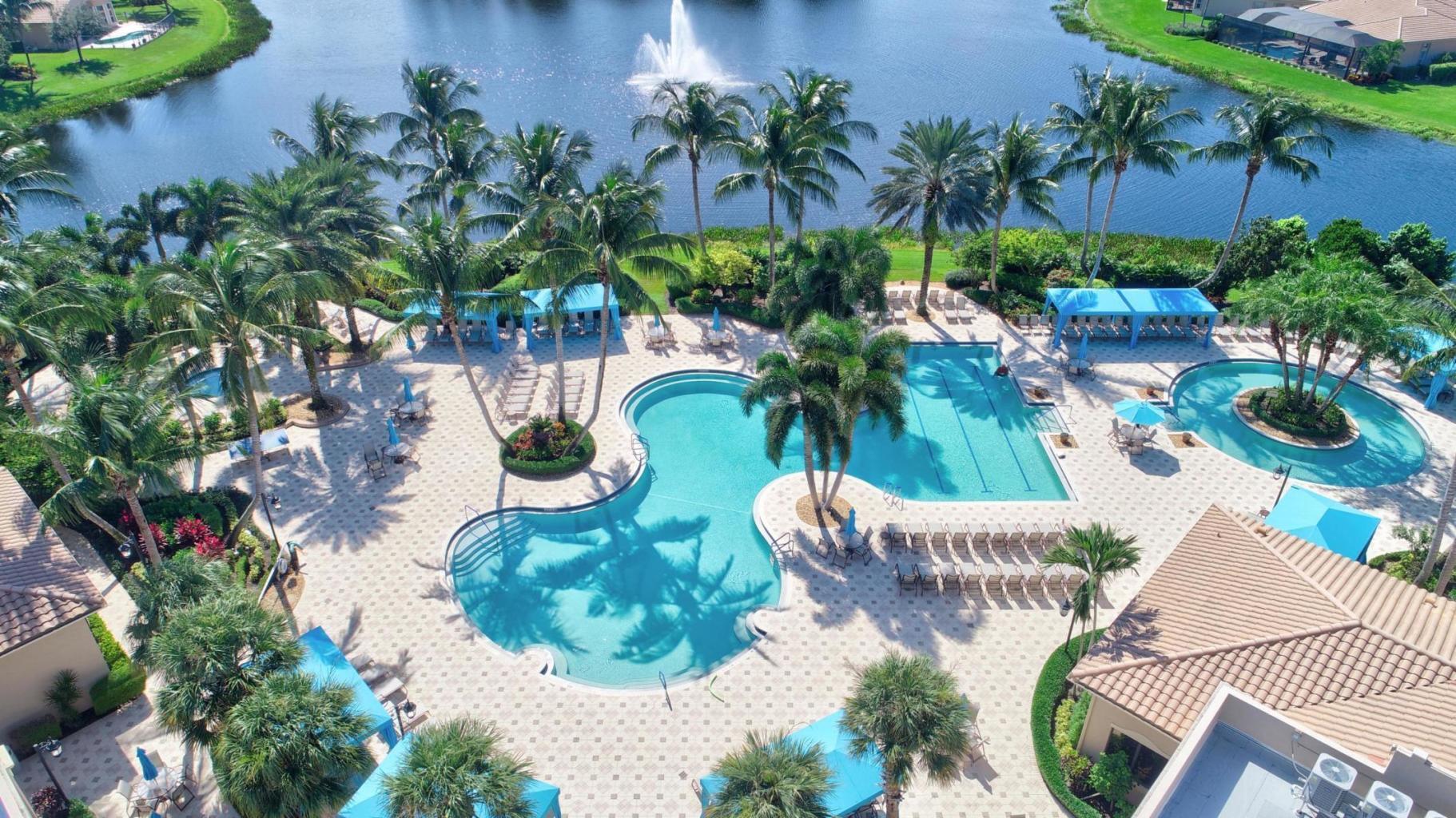 VALENCIA PALMS 6 - Residential