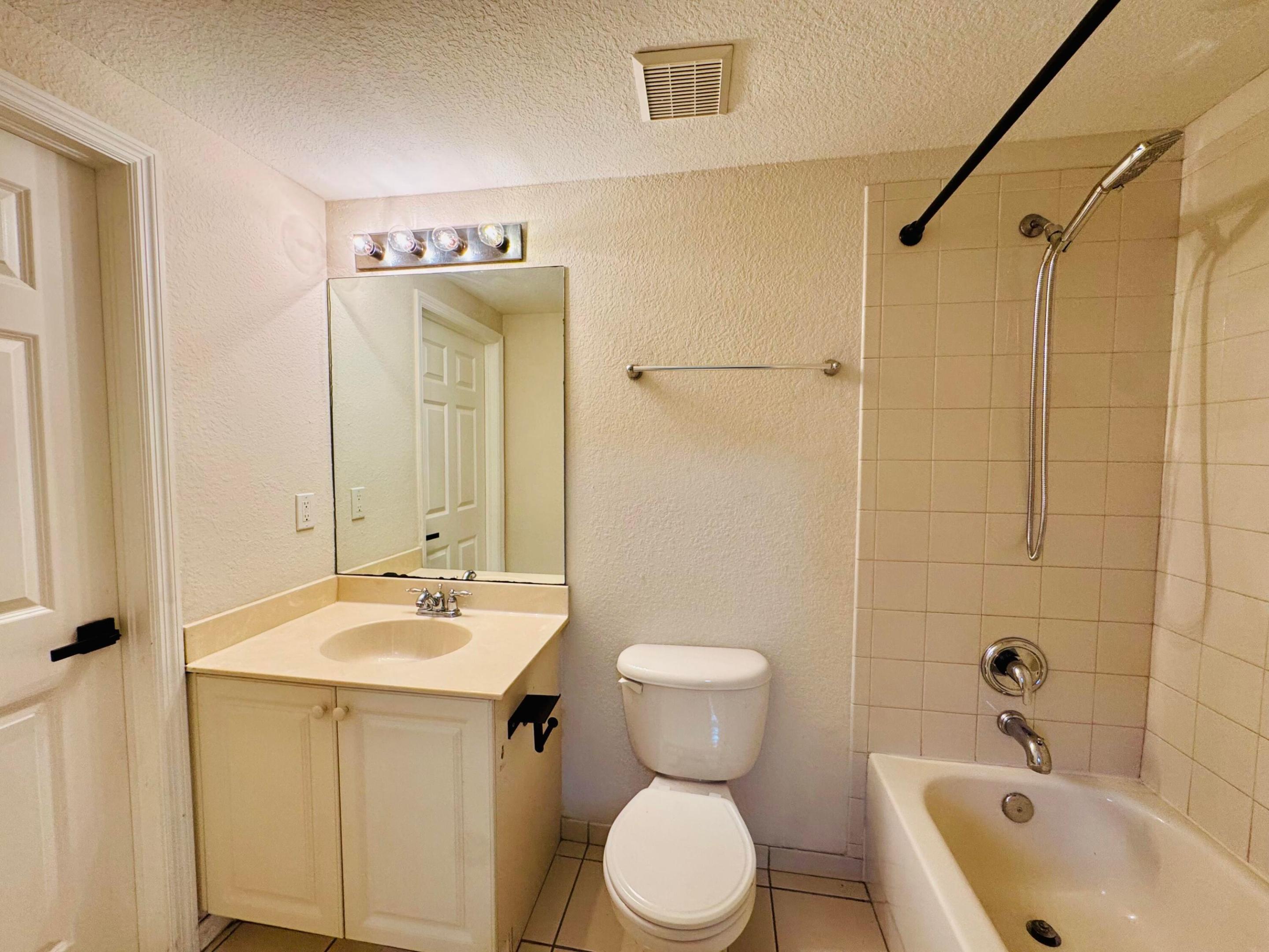 MARSH HARBOUR 50 CONDO - Residential
