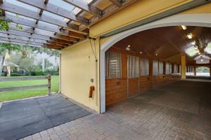 MALLET HILL OF WELLINGTON COUNTRYPLACE - Residential