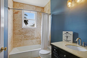 MALLET HILL OF WELLINGTON COUNTRYPLACE - Residential