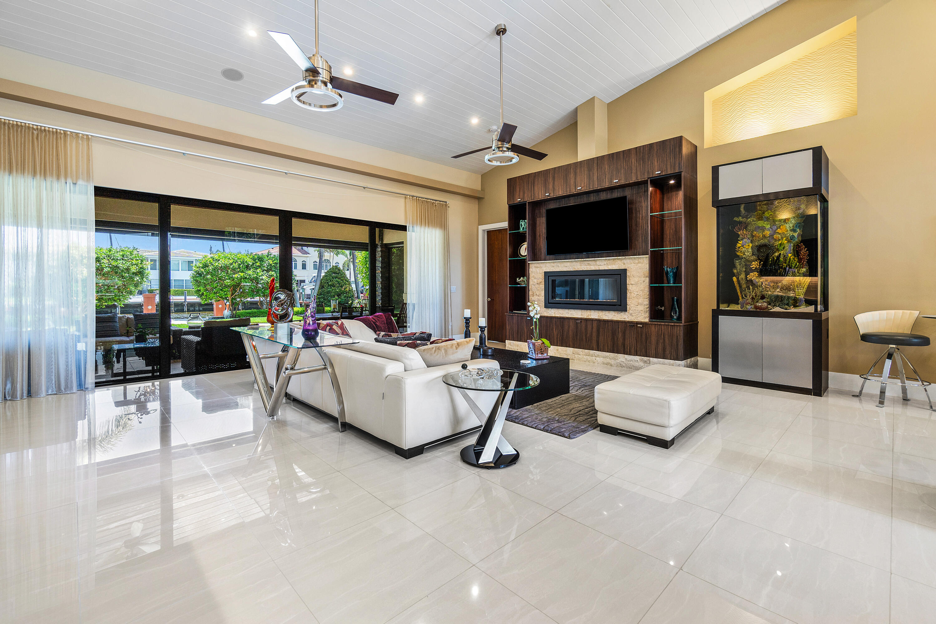 CORAL RIDGE - Residential
