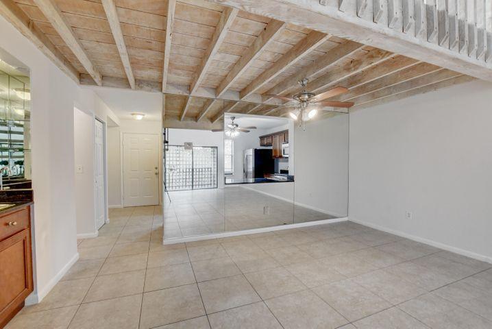 TRAILS AT ROYAL PALM BEACH CONDO - Residential