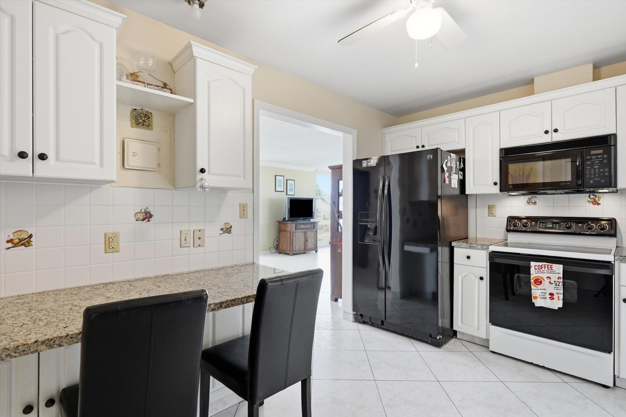 CAMBRIDGE TOWERS CONDO - Residential