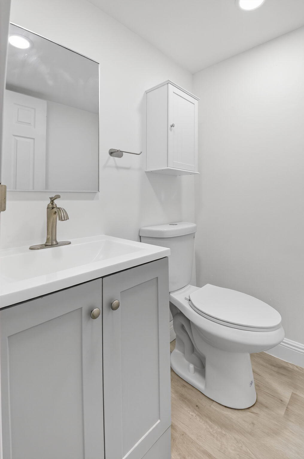 KINGS POINT BRITTANY CONDOS - Residential