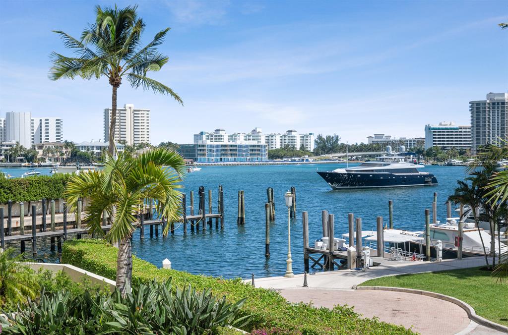 MIZNER GRAND CONDO - Residential