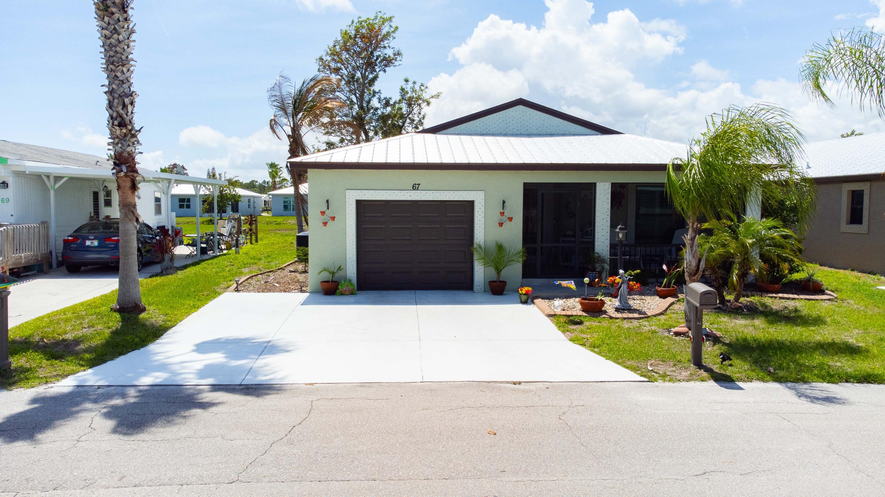 Beautiful, well-maintained newer home. All windows have California shutters, including the sliding patio doors; the front porch is fully screened, and the back patio is fully screened in with a nice, spacious hot tub for year-round enjoyment! Included with sale.