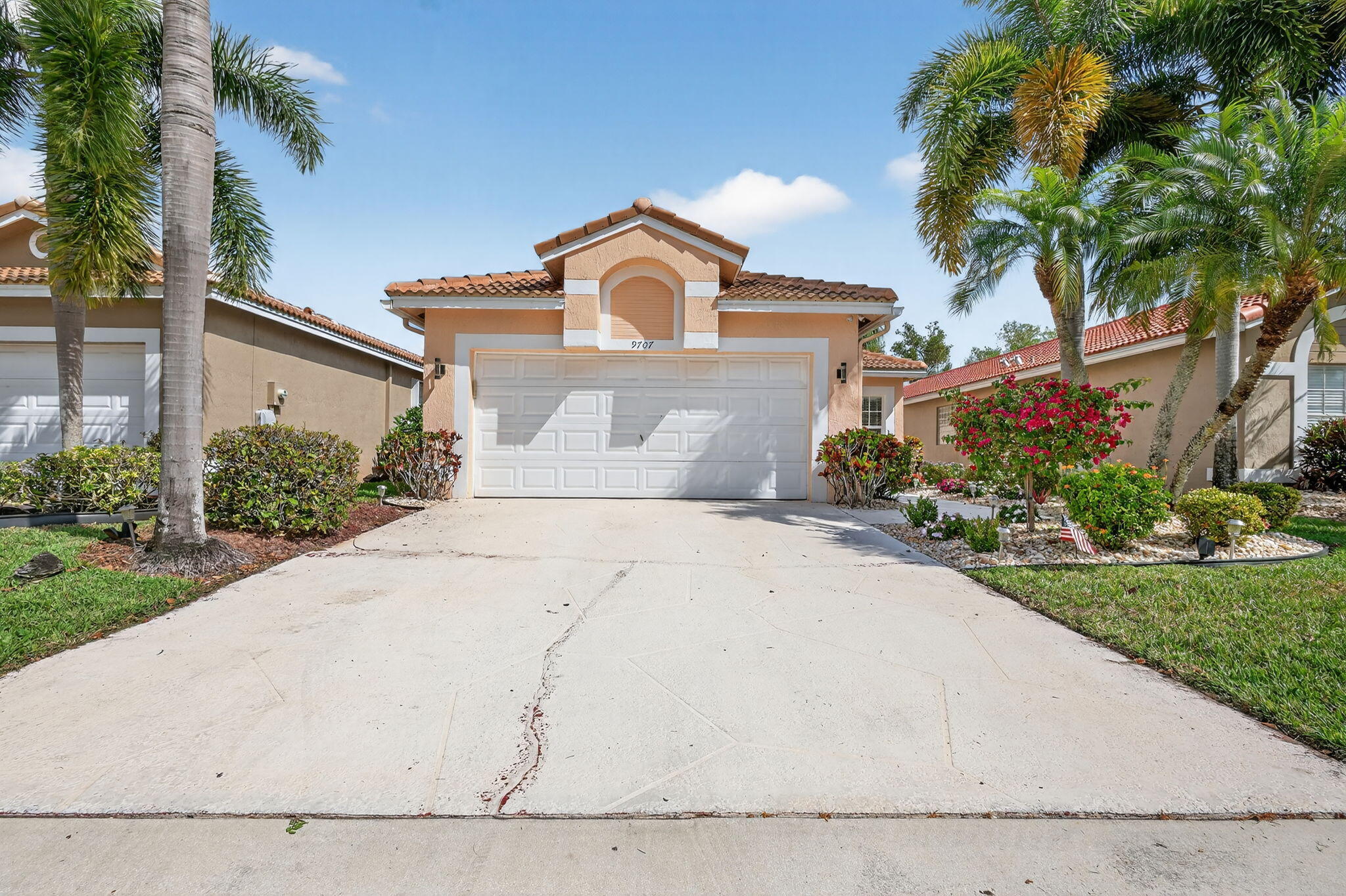 INDIAN HILLS 1 - Residential