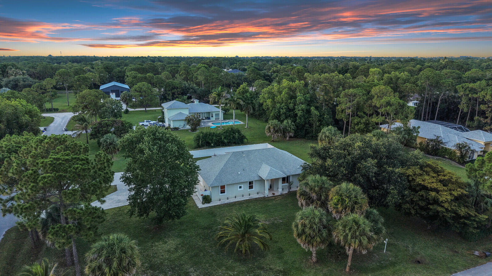 Palm Beach Country Estates - Residential