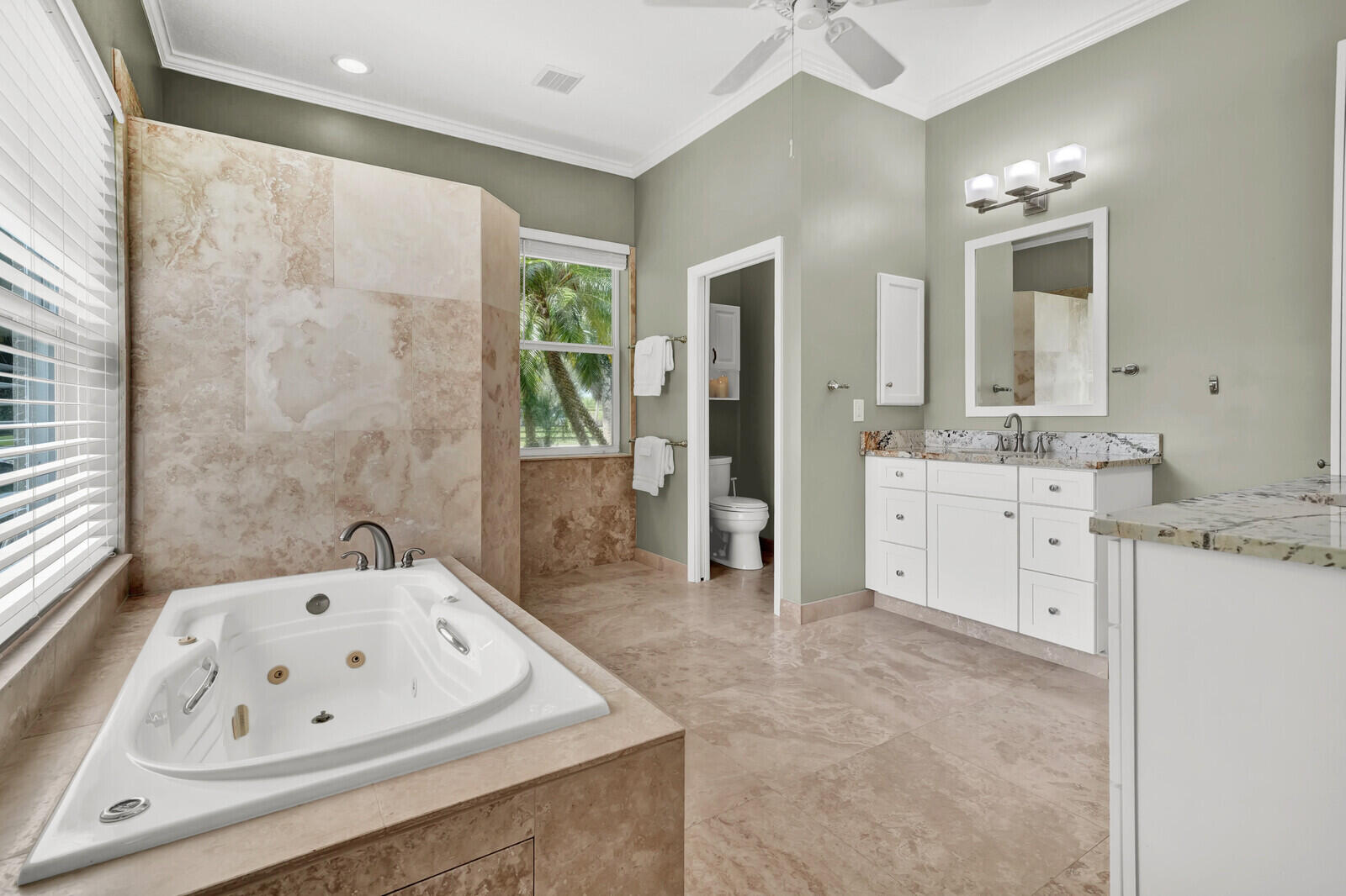 Palm Beach Country Estates - Residential