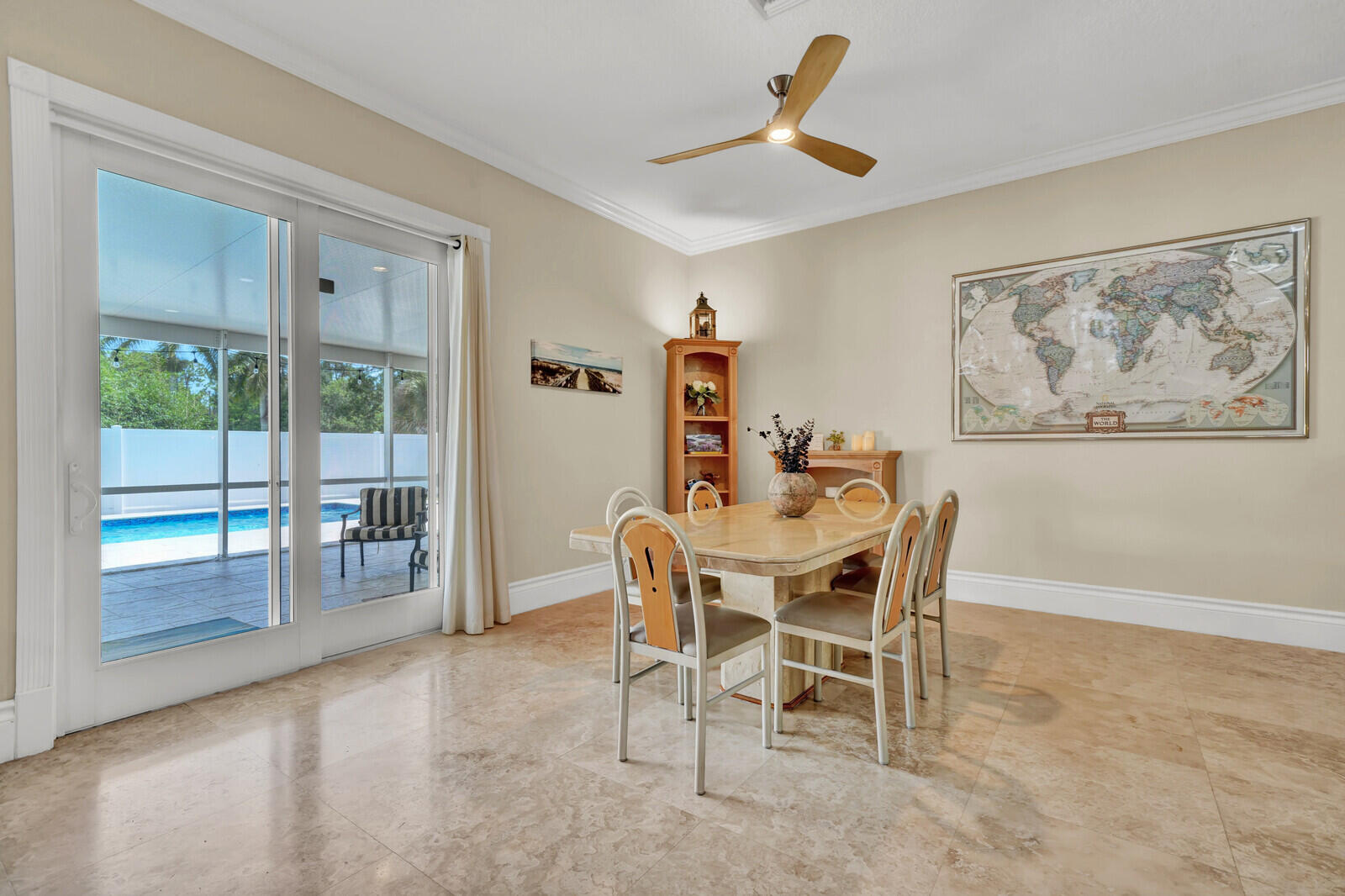 Palm Beach Country Estates - Residential