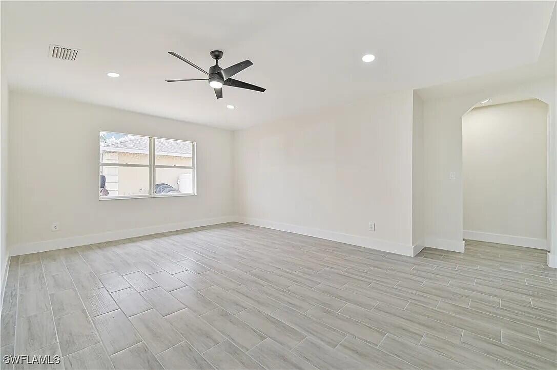 LEHIGH ESTATES - Residential Lease