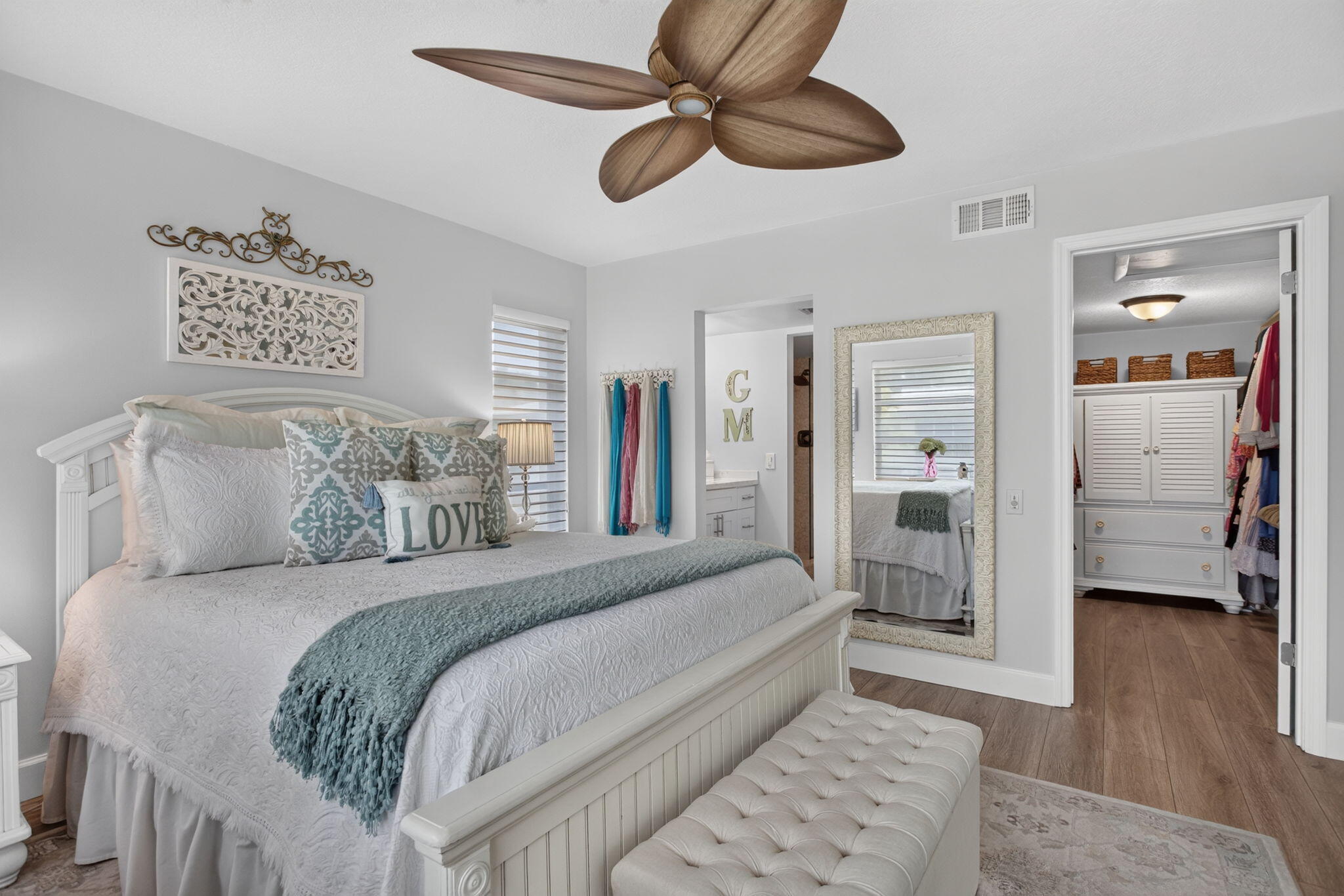BAHAMA VILLAGE CONDO - Residential