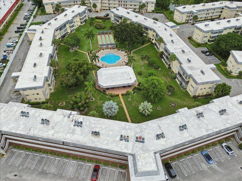 CAMELOT HALL CONDO - Residential