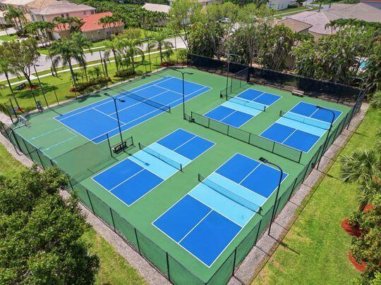 ORANGE GROVE EST - Residential