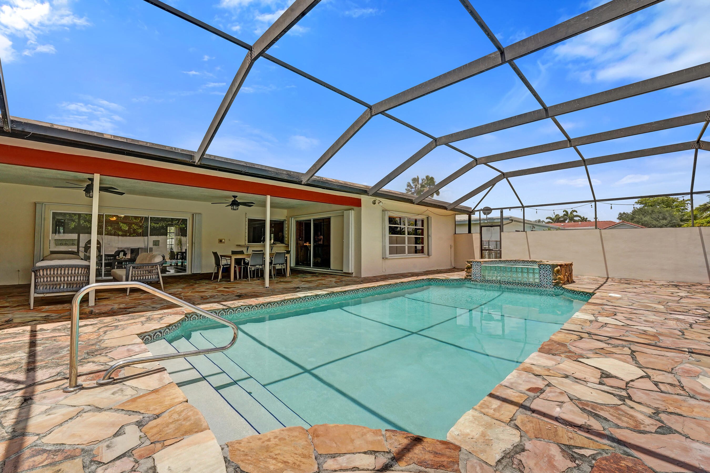 ELDORADO ESTATES IN PLANTATION - Residential