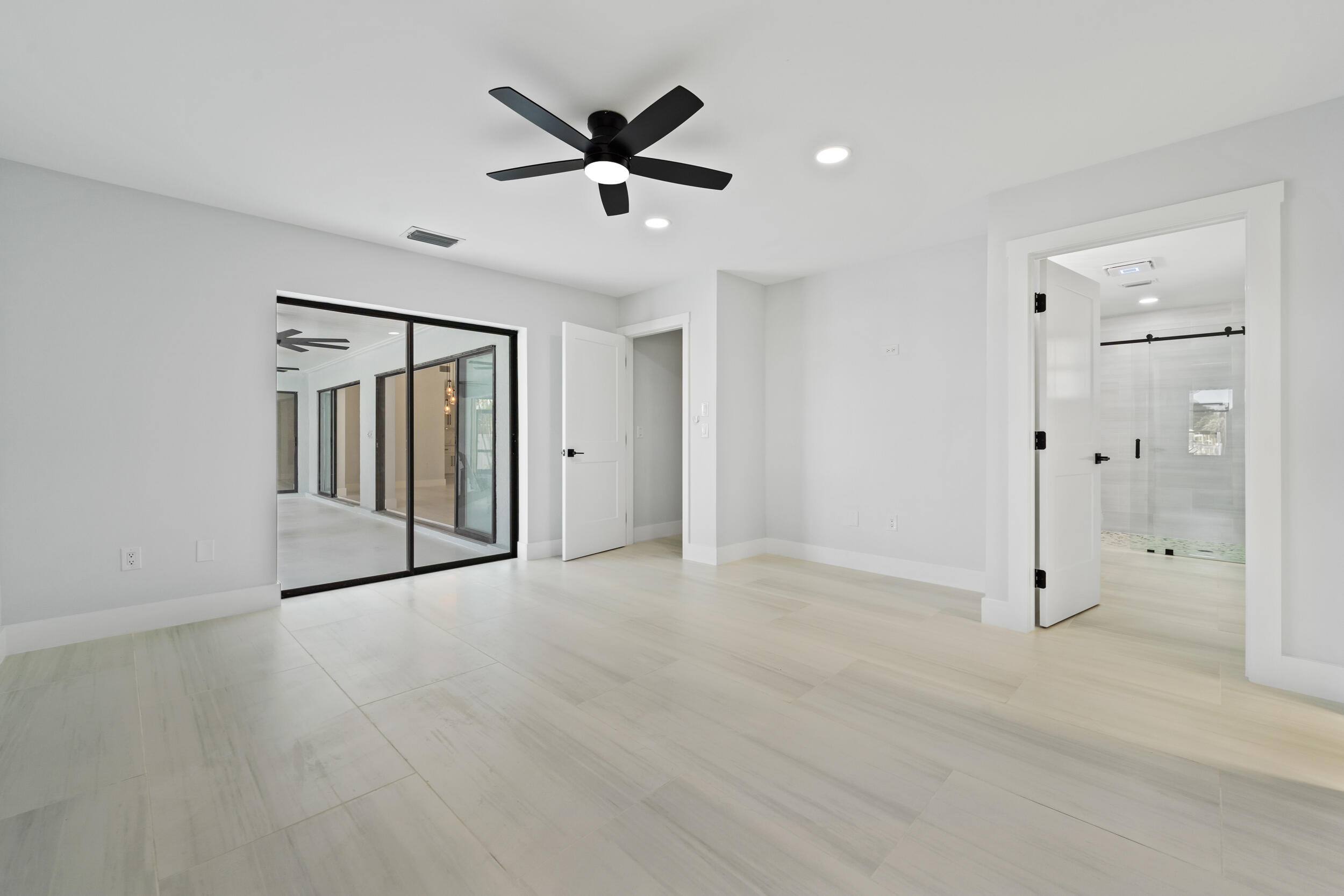 BEAU RIVAGE - Residential