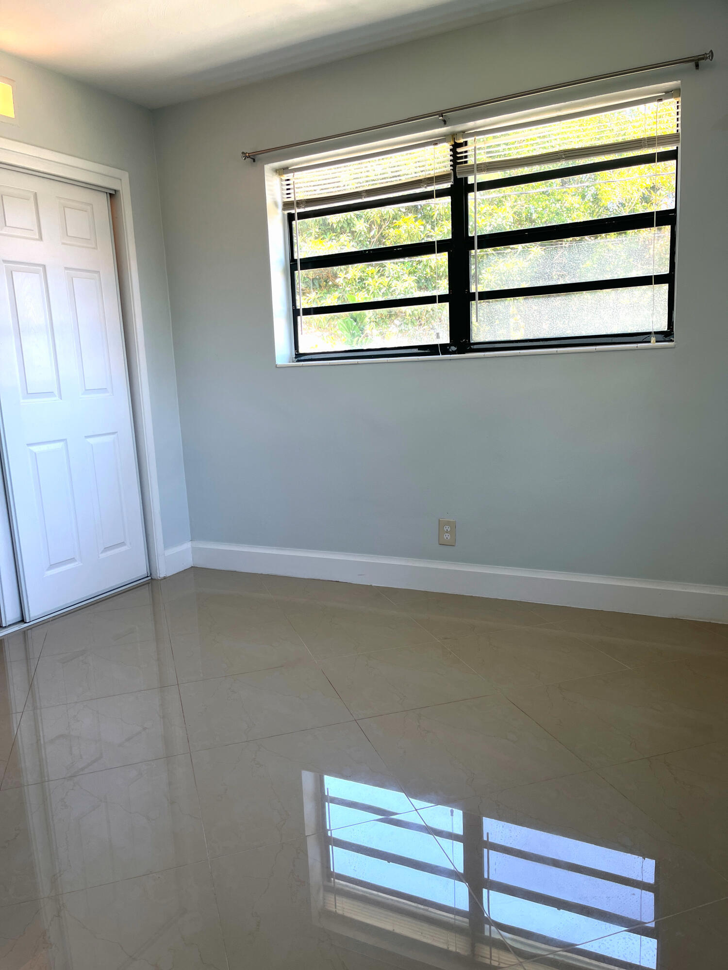 VILLA RICA IN PB14 PGS73 TO 82 INC - Residential Lease