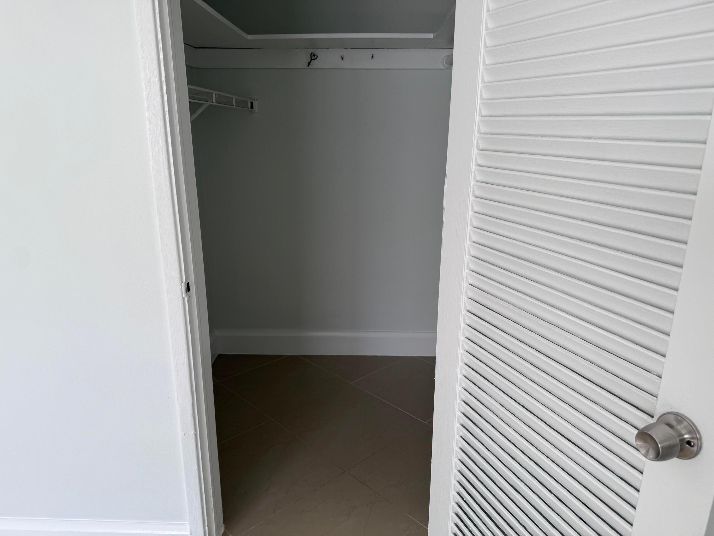 VILLA RICA IN PB14 PGS73 TO 82 INC - Residential Lease
