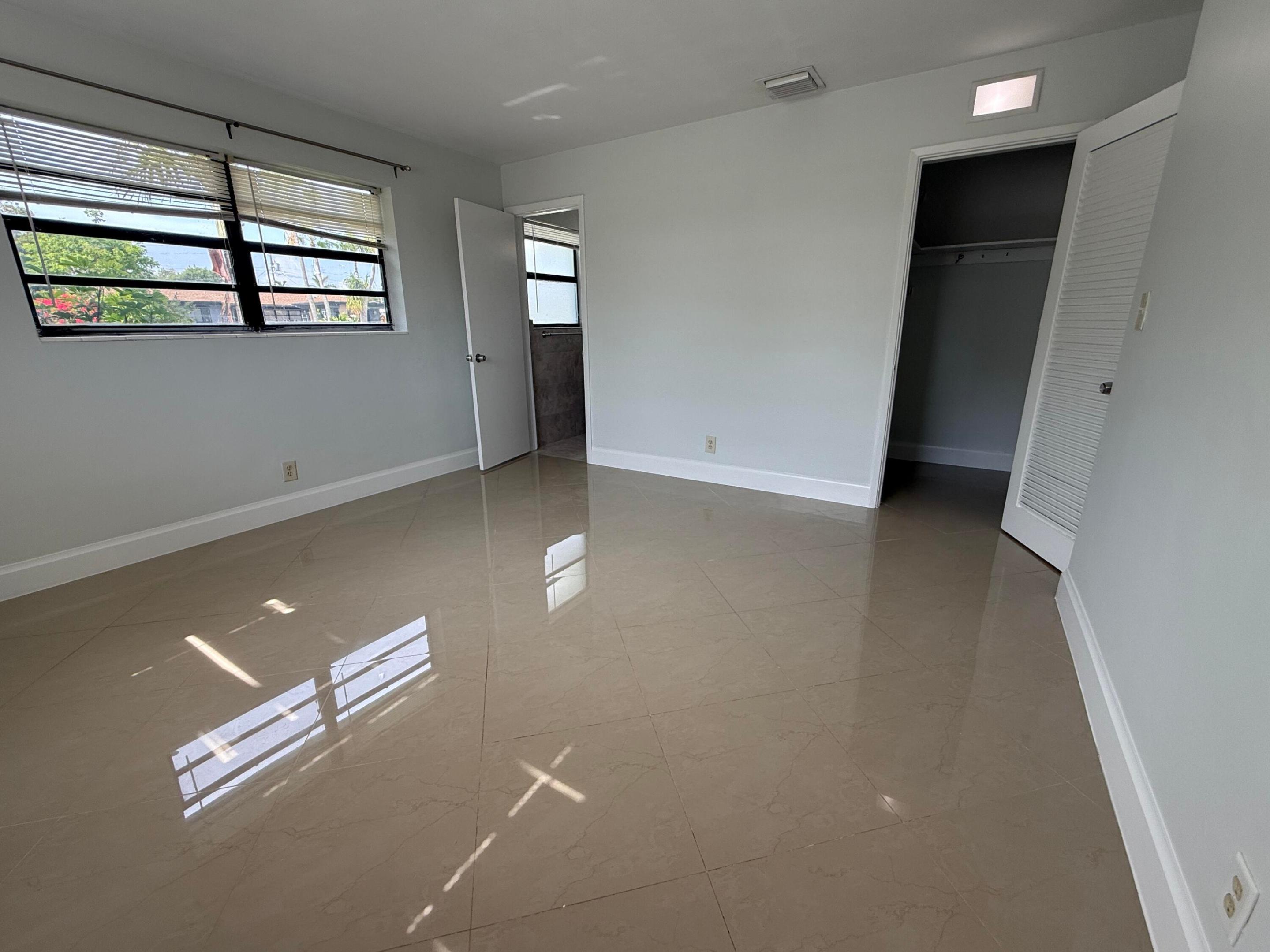VILLA RICA IN PB14 PGS73 TO 82 INC - Residential Lease