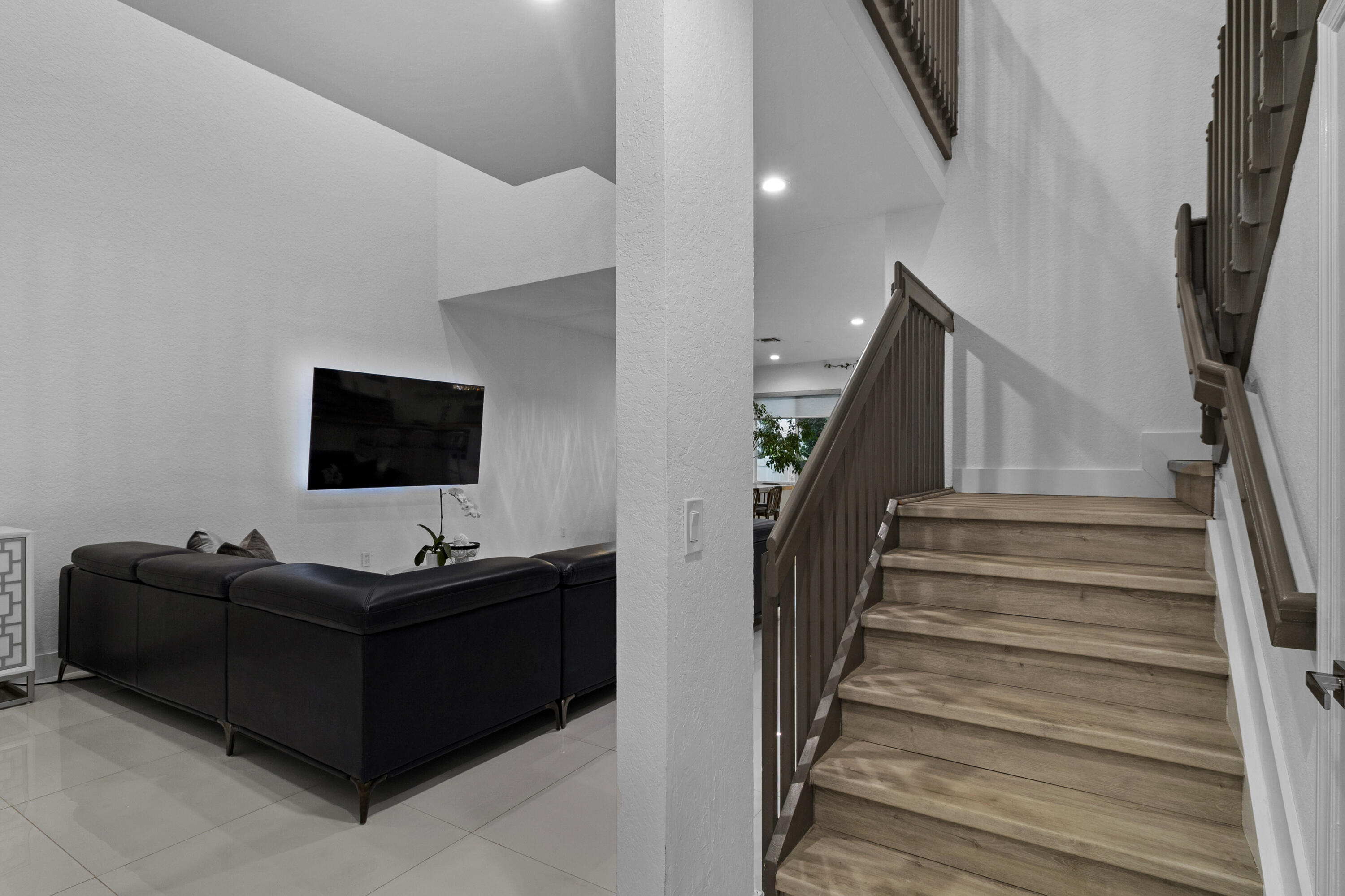 ATLANTIC EAST PLAT - Residential