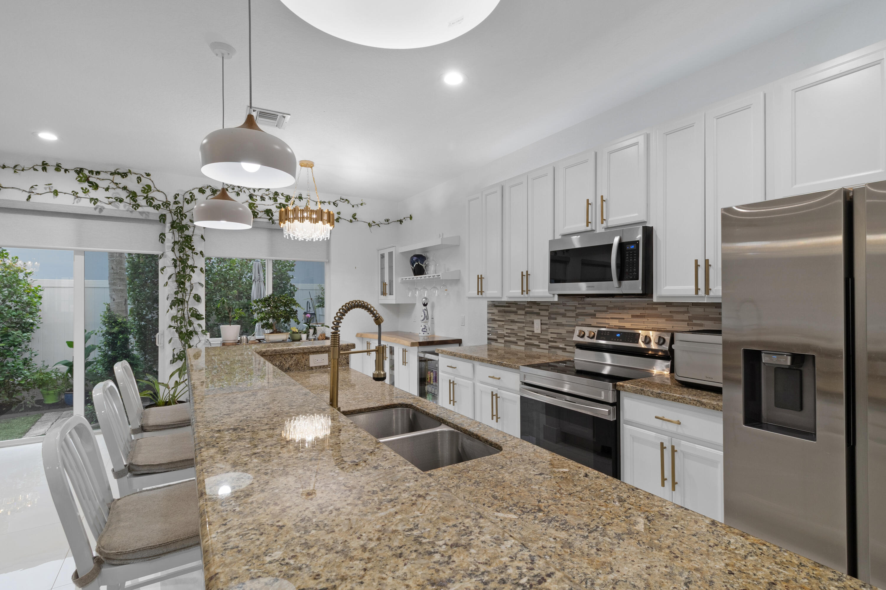 ATLANTIC EAST PLAT - Residential