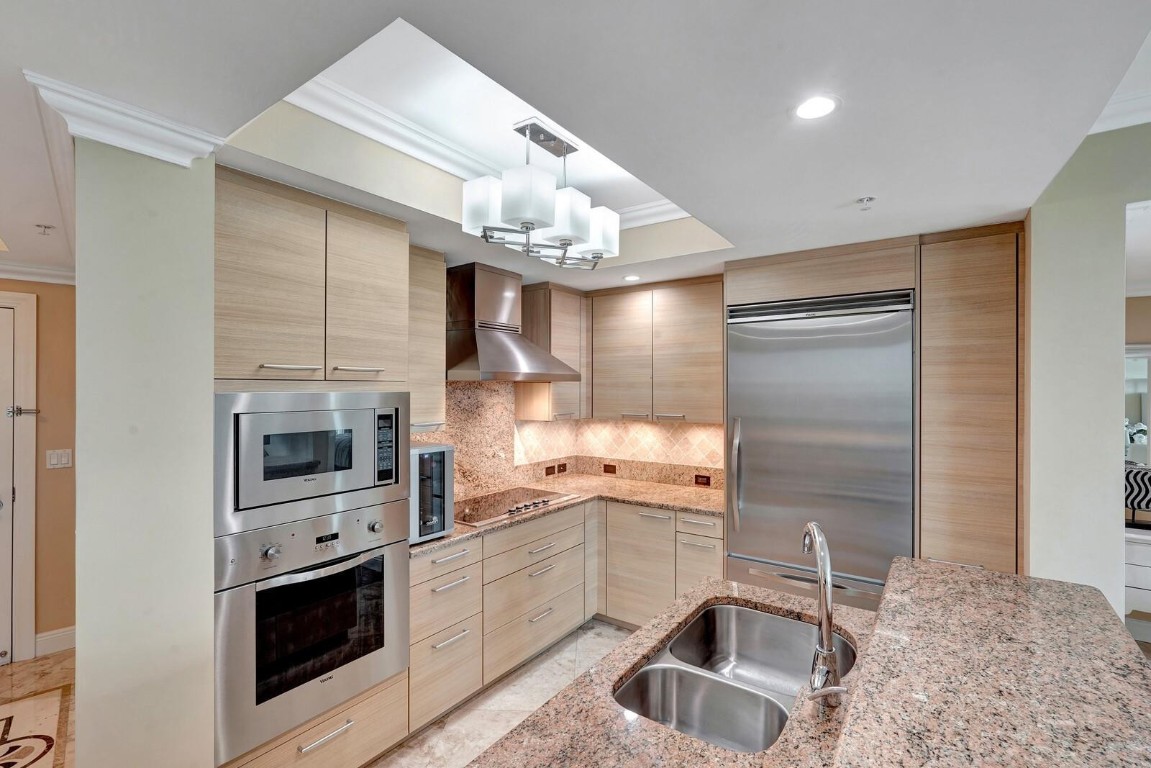 PLAZA AT OCEANSIDE - Residential