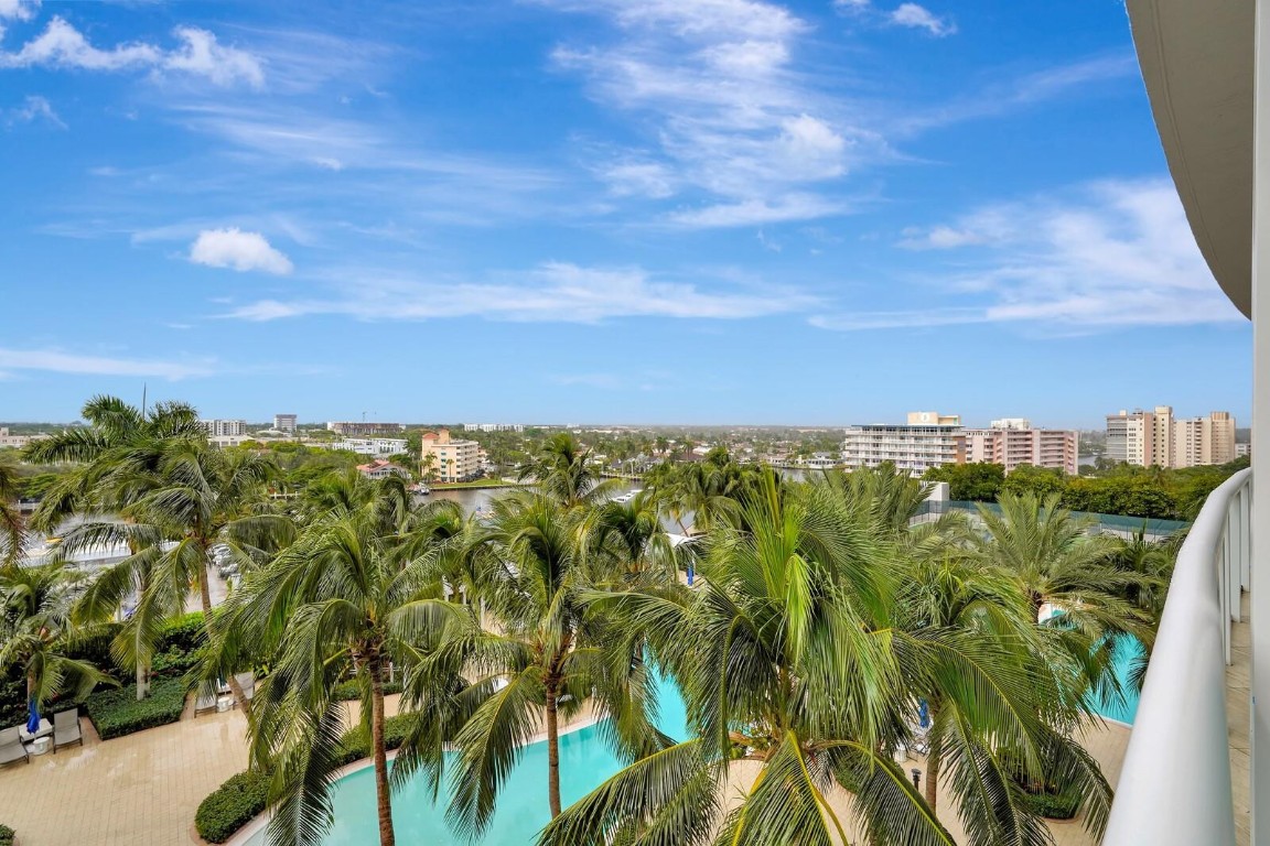 PLAZA AT OCEANSIDE - Residential