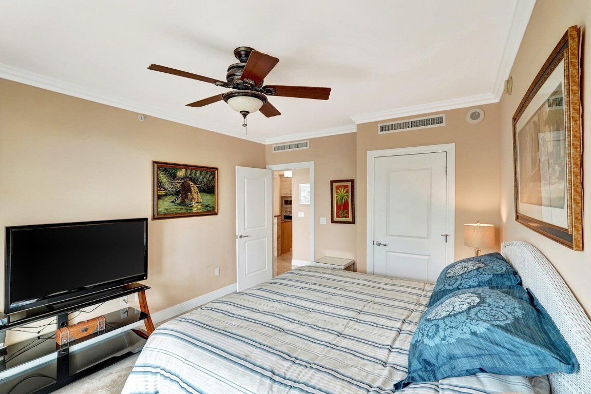 PLAZA AT OCEANSIDE - Residential