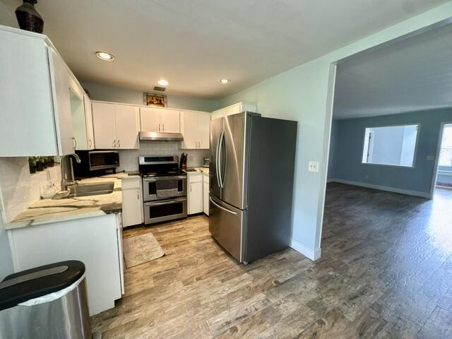LOXAHATCHEE GROVES - Residential