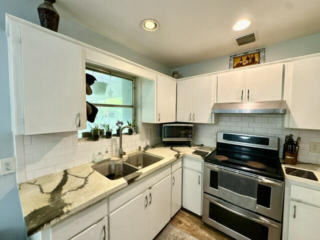 LOXAHATCHEE GROVES - Residential