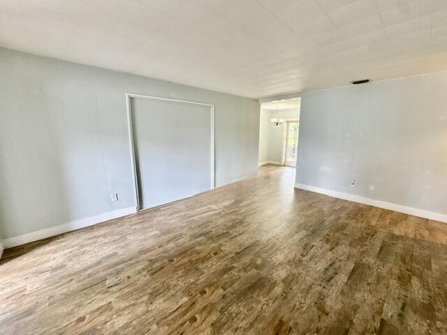LOXAHATCHEE GROVES - Residential