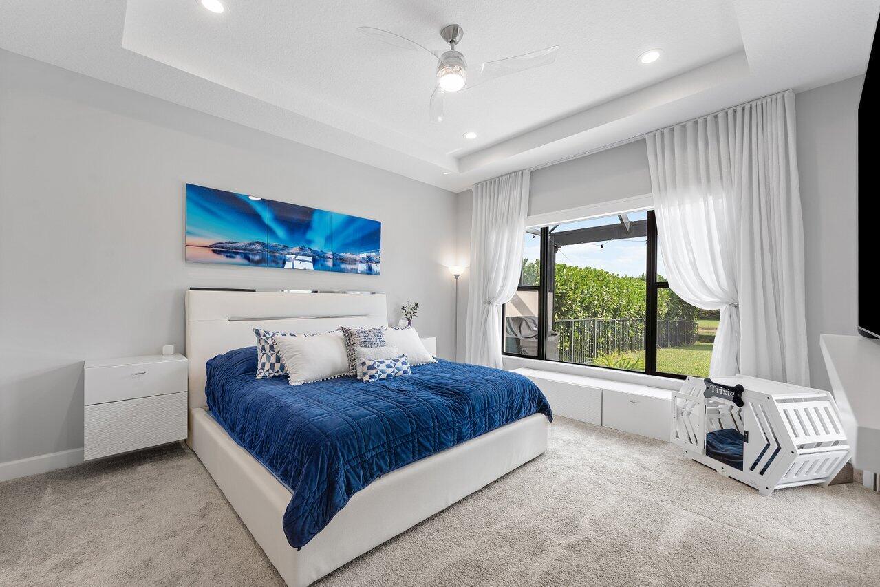 PALM MEADOWS ESTATES - Residential