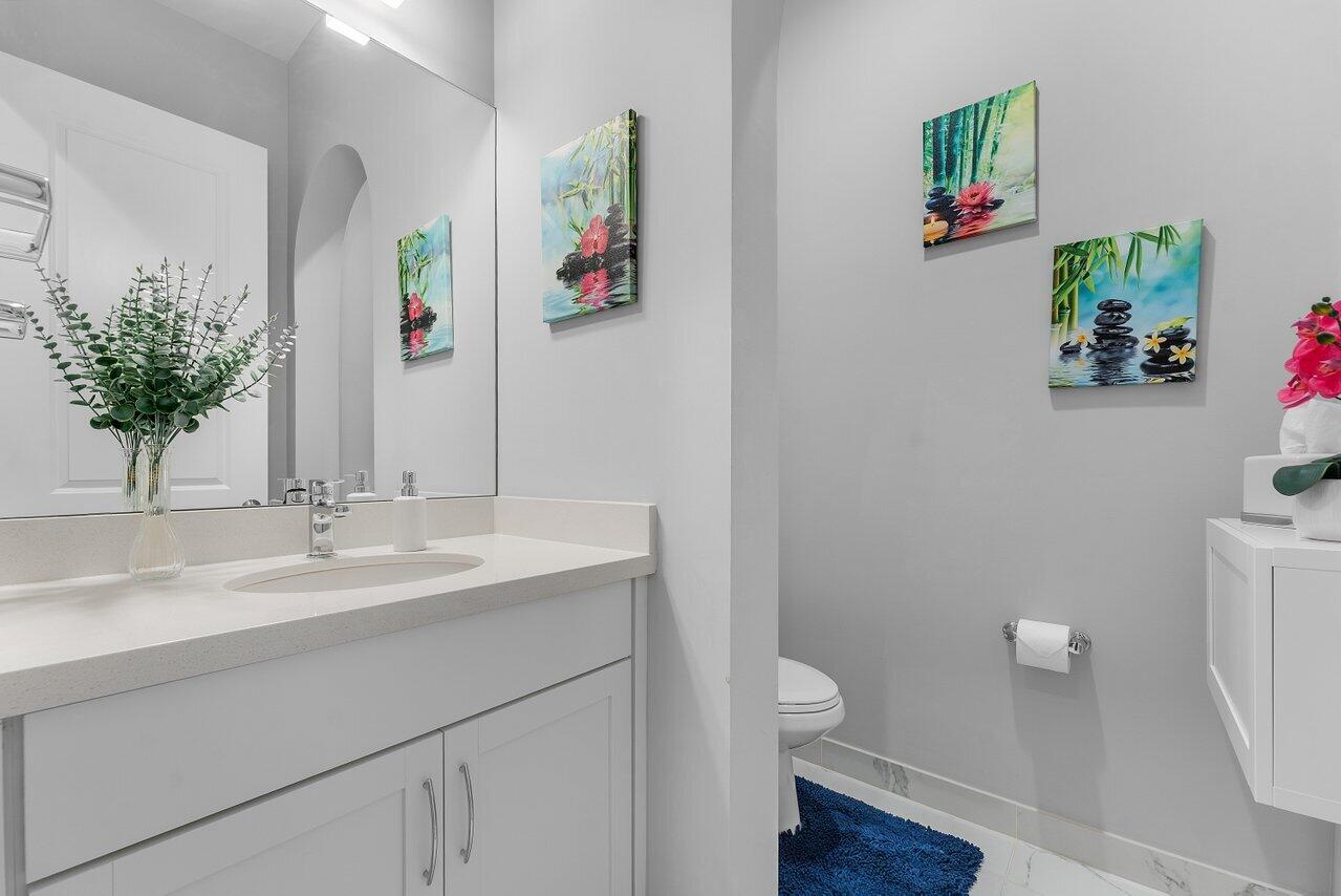 PALM MEADOWS ESTATES - Residential