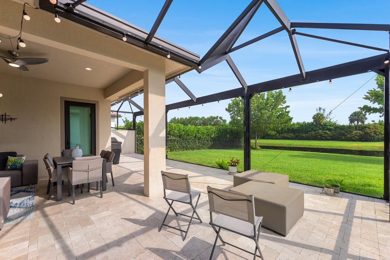 PALM MEADOWS ESTATES - Residential