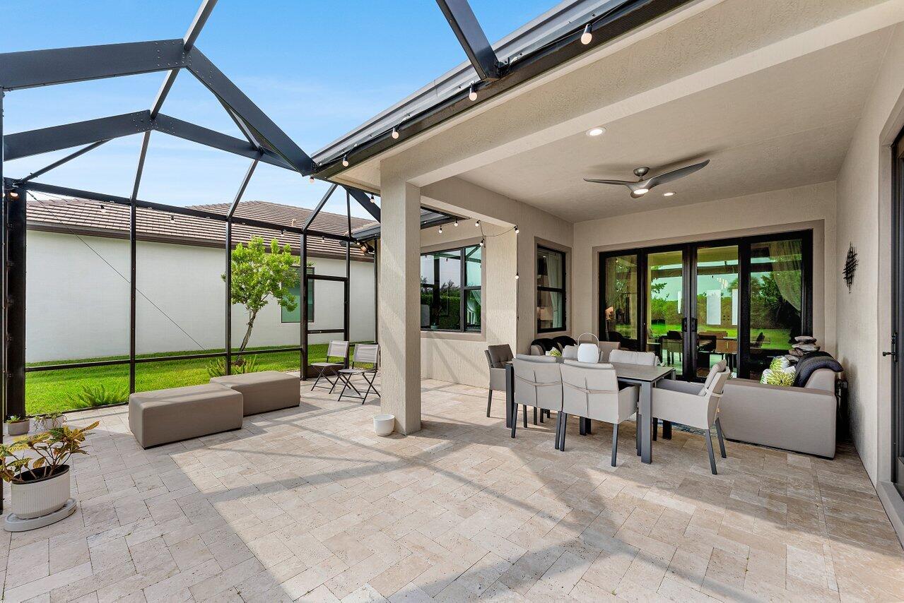 PALM MEADOWS ESTATES - Residential
