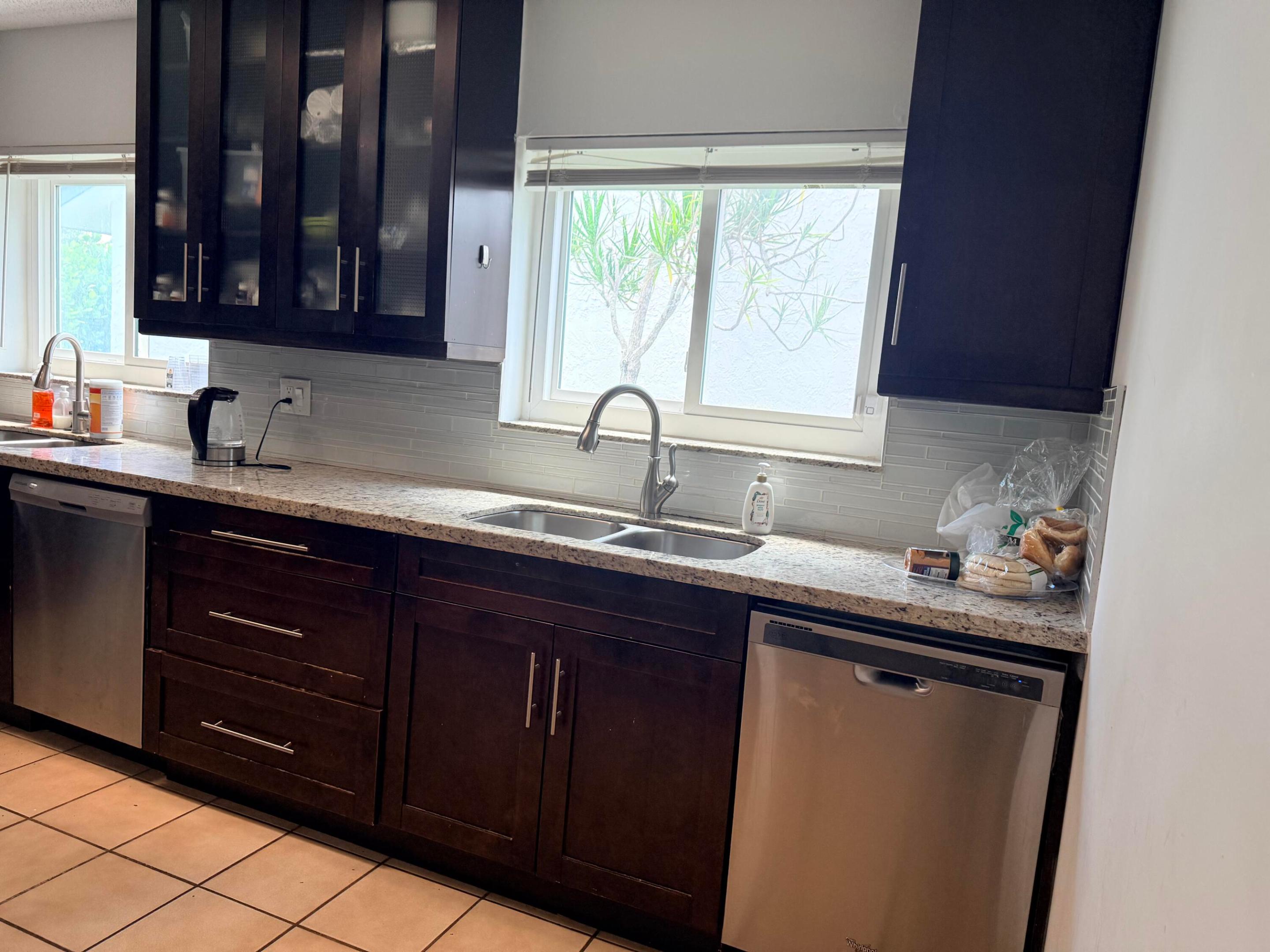 MONTOYA ESTATES - Residential Lease
