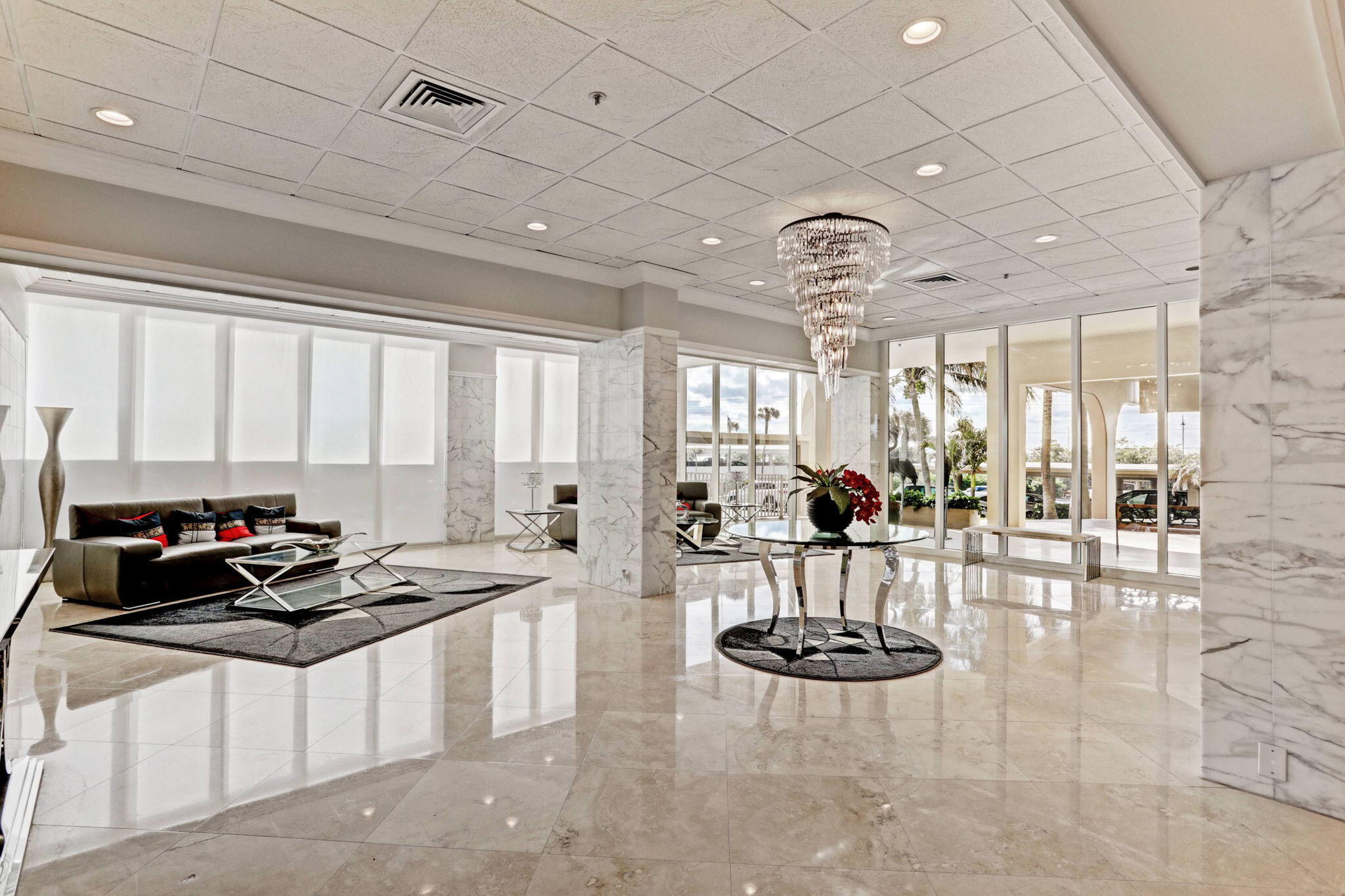 AQUARIUS CONDOMINIUM - Residential