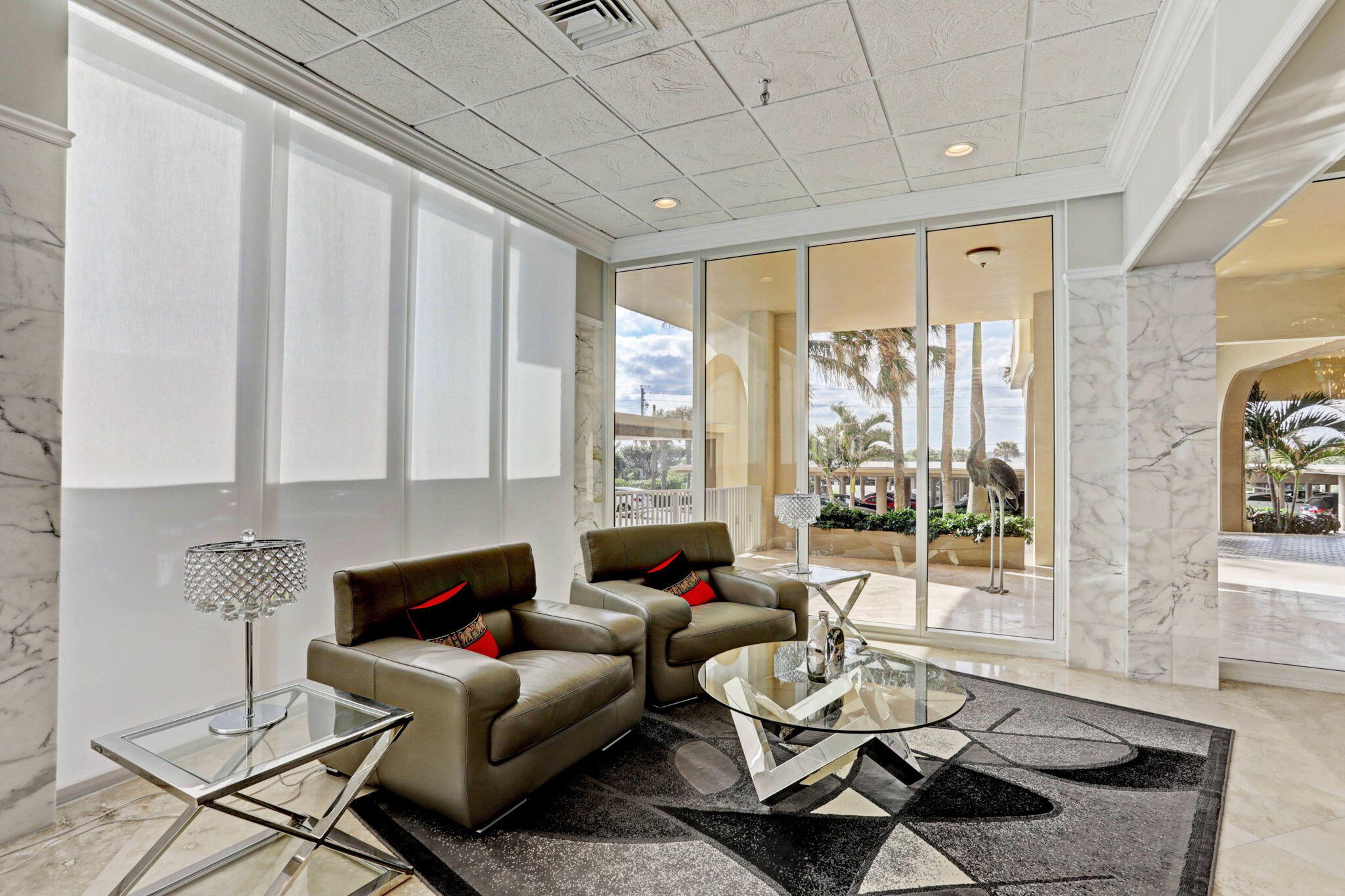 AQUARIUS CONDOMINIUM - Residential