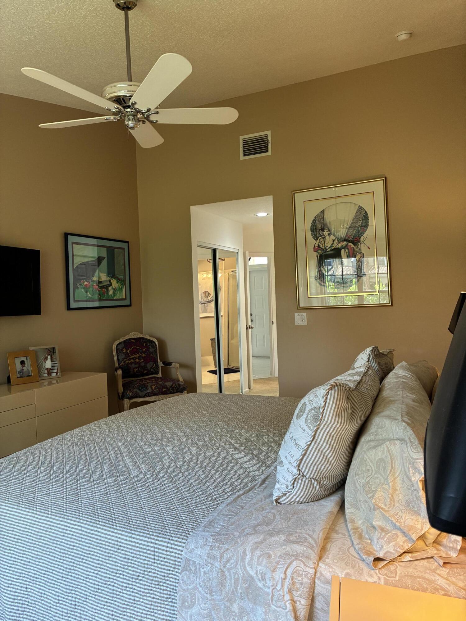 ST TROPEZ AT BOCA GOLF VILLAS CONDO - Residential