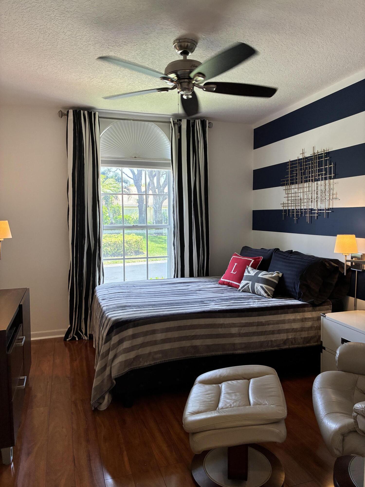 ST TROPEZ AT BOCA GOLF VILLAS CONDO - Residential