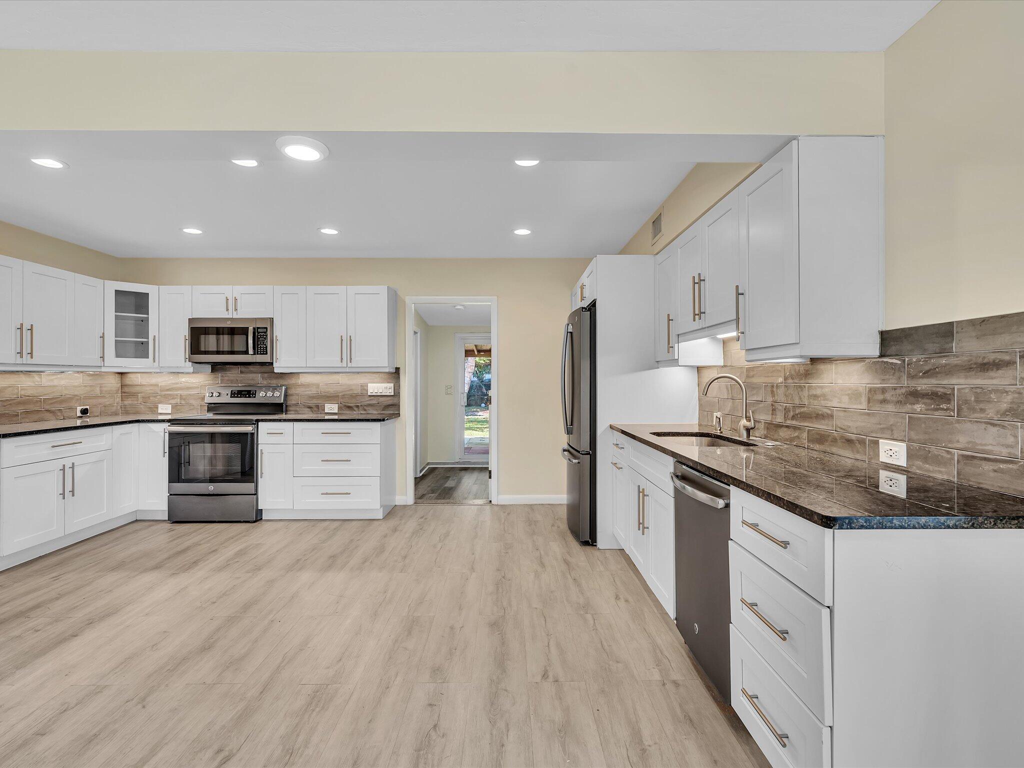 GREYNOLDS HIGHLANDS - Residential