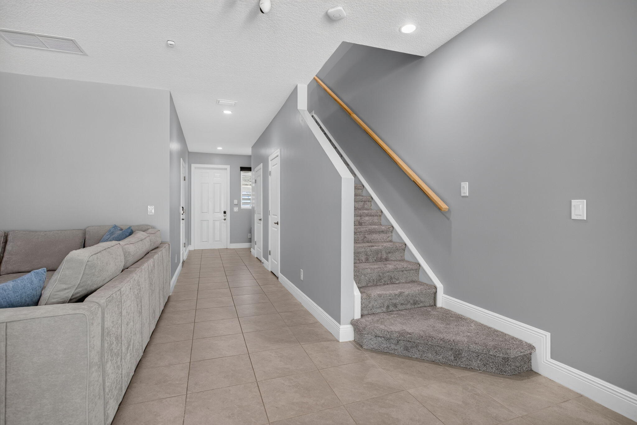 DEERFIELD CROSSING - Residential