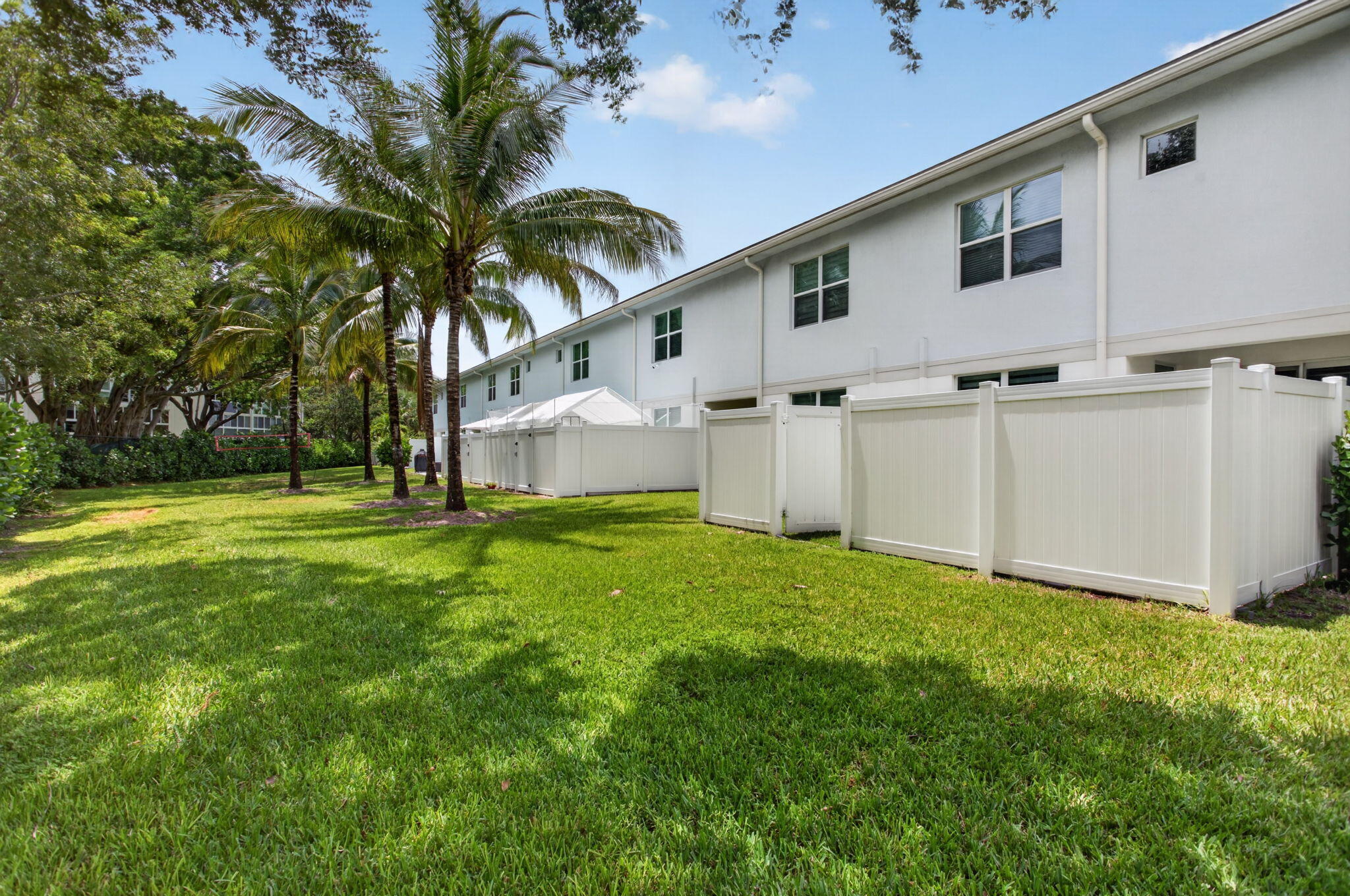 DEERFIELD CROSSING - Residential