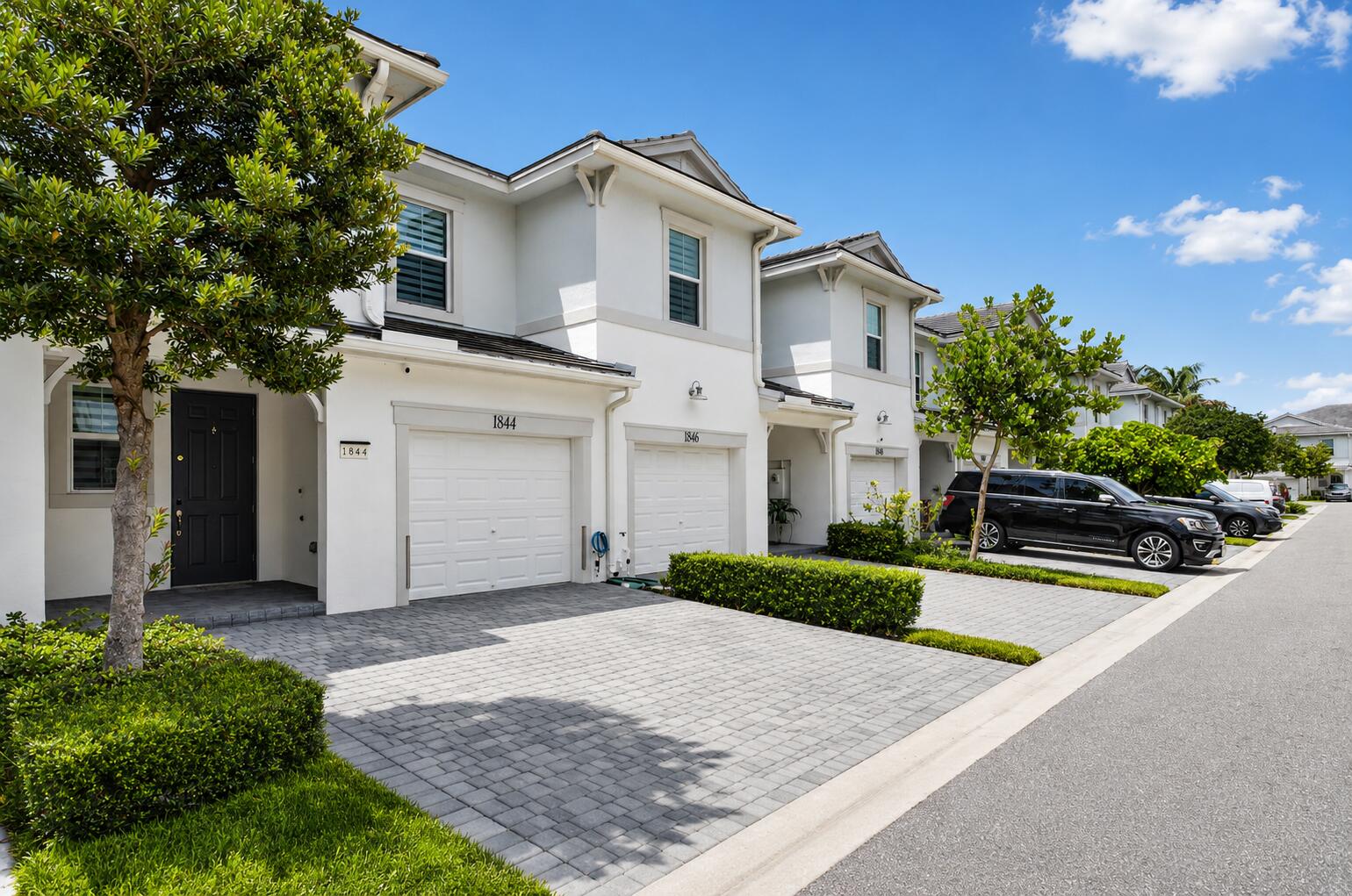 DEERFIELD CROSSING - Residential