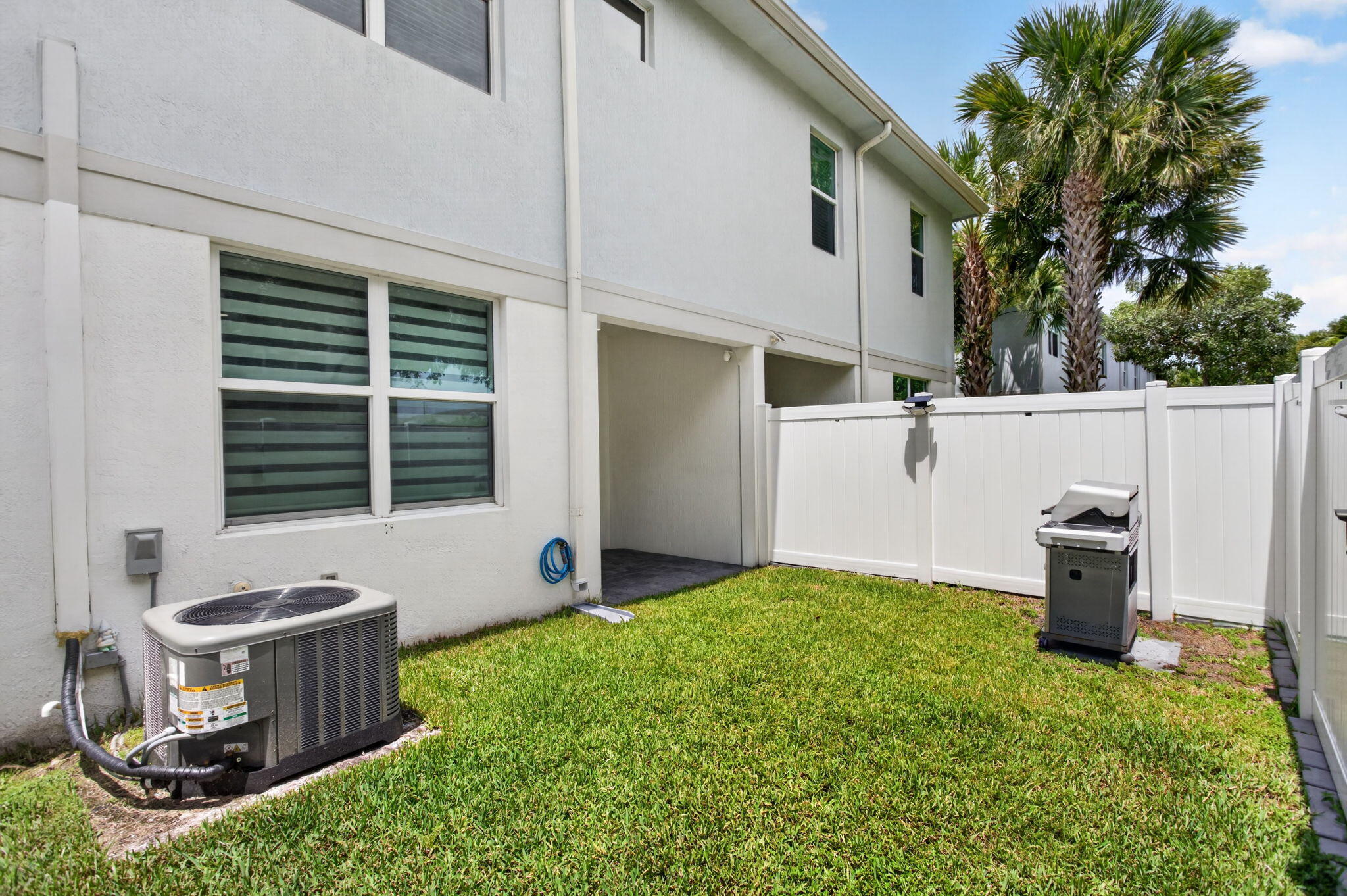 DEERFIELD CROSSING - Residential