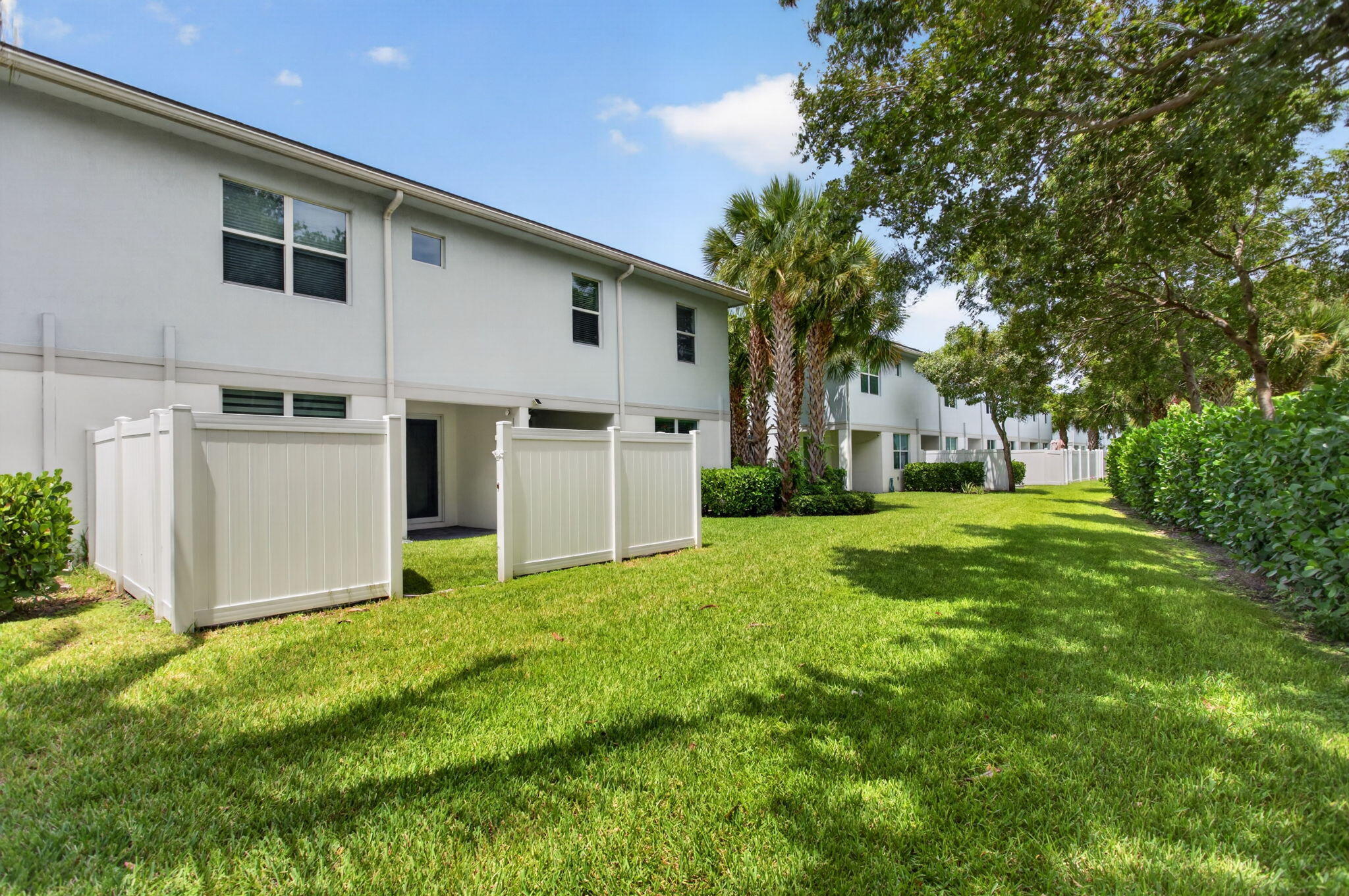 DEERFIELD CROSSING - Residential