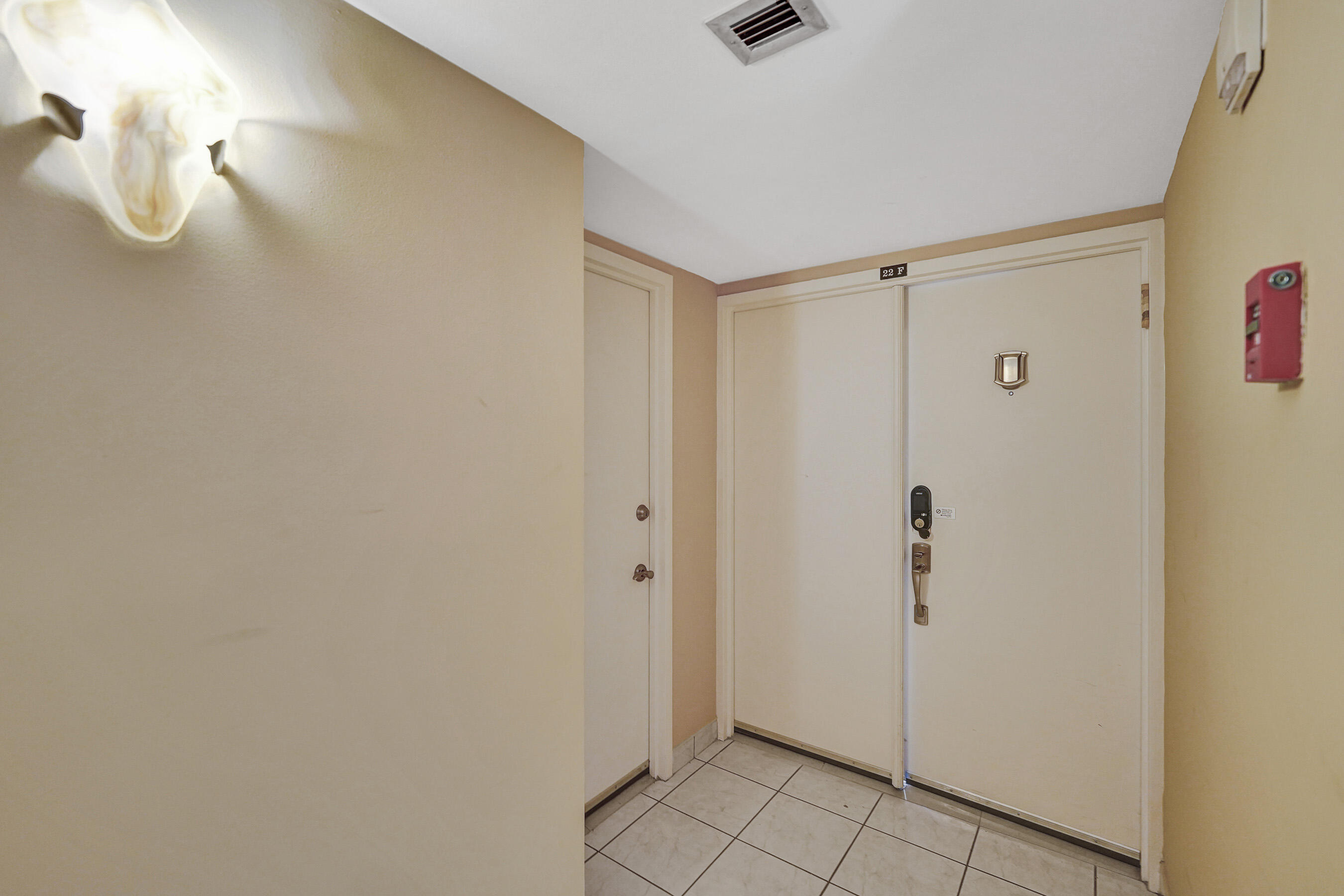 CORINTHIAN ON THE INTRACOASTAL - Residential