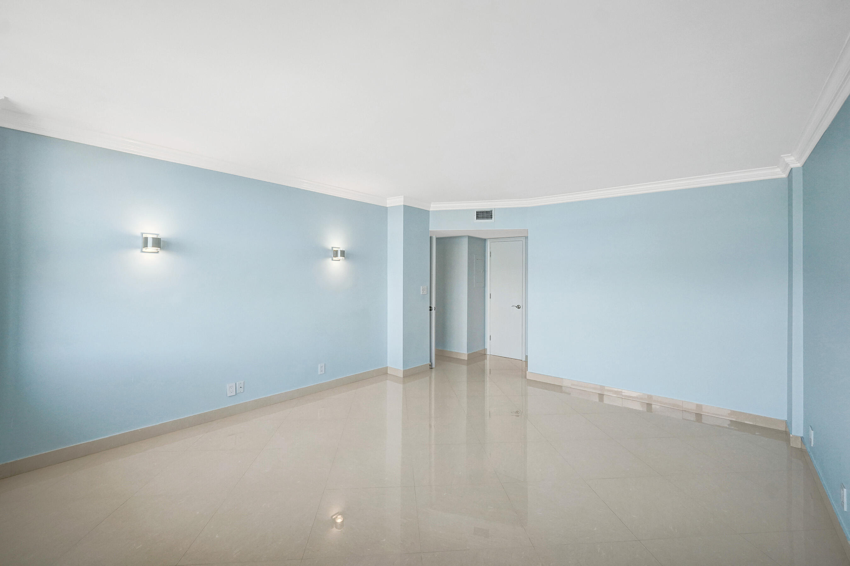 CORINTHIAN ON THE INTRACOASTAL - Residential
